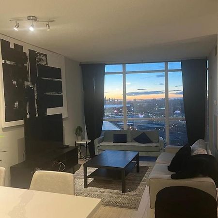 Cozy Fort York Condo Торонто Екстер'єр фото