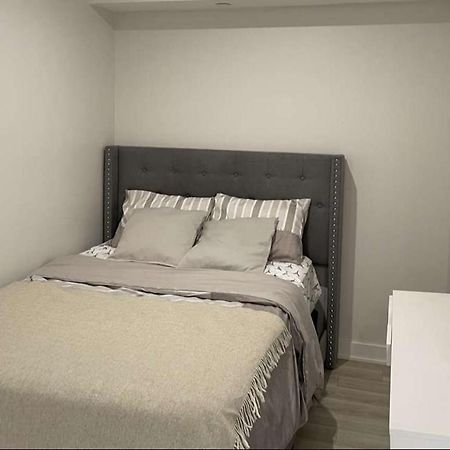 Cozy Fort York Condo Торонто Екстер'єр фото